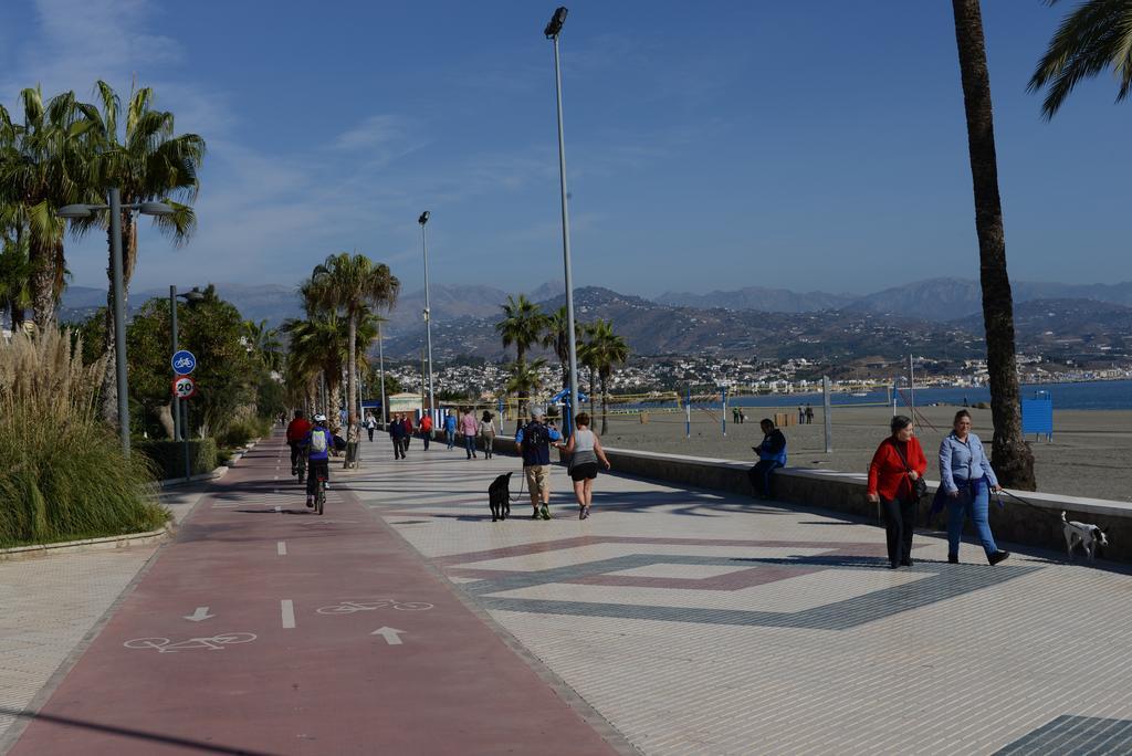 Apartamento Ancla 26 Torre Del Mar Exteriör bild